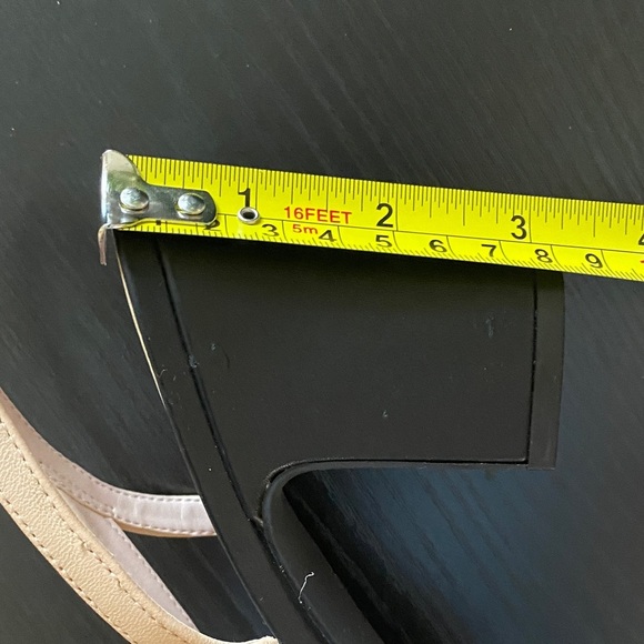 Preston & York Black and Tan Heels - Picture 5 of 6